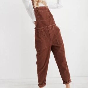 Aerie corduroy Bib overalls burnt orange brick red size small